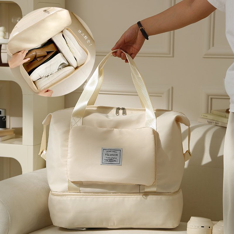 [Folded shoe silos] White